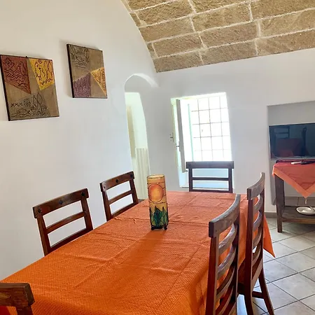 Apart Otel Kallistos & 3*