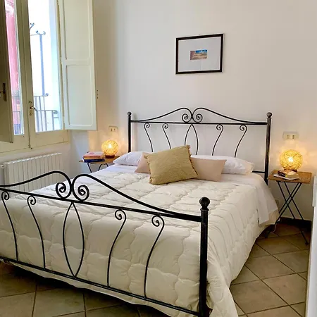 Apart Otel Kallistos & 3*