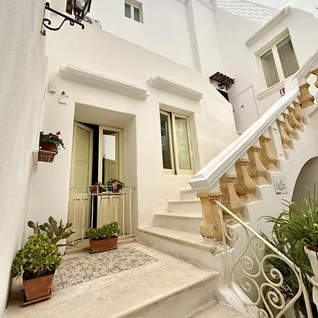 Aparthotel Kallistos &