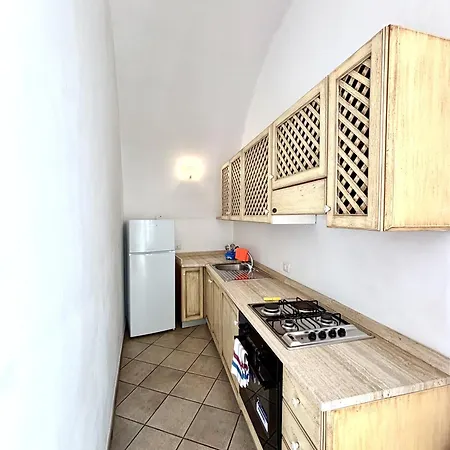 Kallistos & Hotel apartamentowy