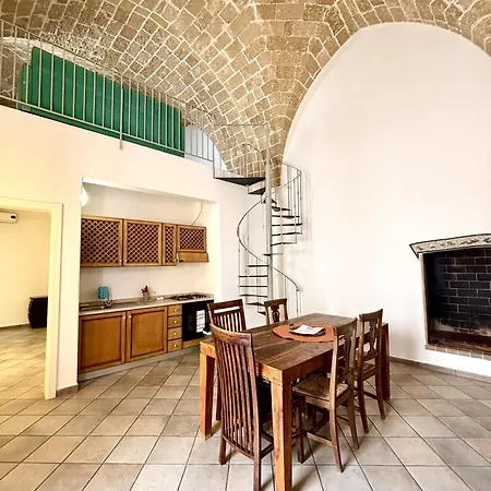 Apart Otel Kallistos & Gallipoli