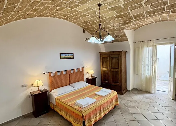 מלון דירות Kallistos & 3*